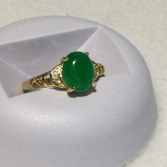 The Unbranded Brand Jewelry - Laminated Gold Tone Jade‎ Ring with Accents - Statement Cocktail Ring size 8